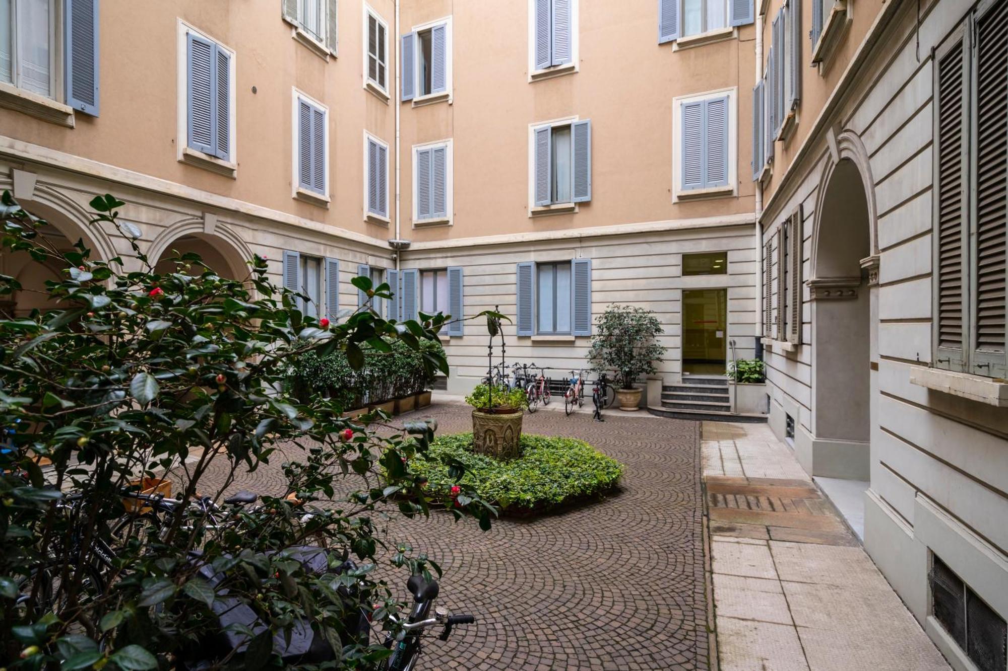 Real Jewel In Cadorna * Milan